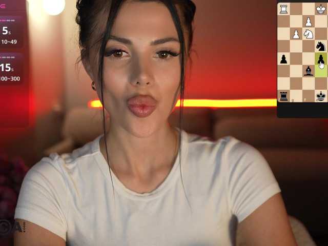 Sex chat gratuit in direct cu KatrinMoreno pe BongaCams