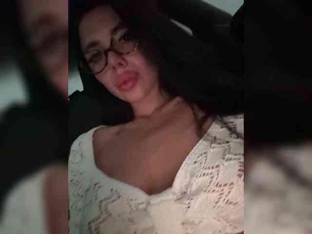 KatrinaMoreno webcam