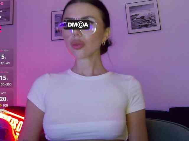 KatrinaMoreno webcam