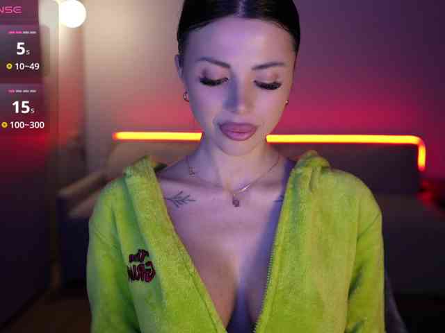 KatrinaMoreno webcam