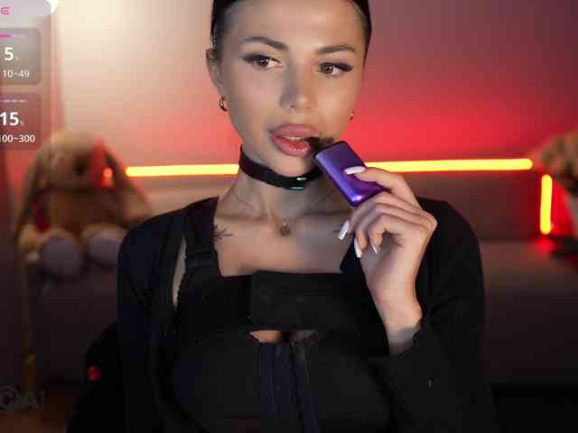 KatrinaMoreno webcam