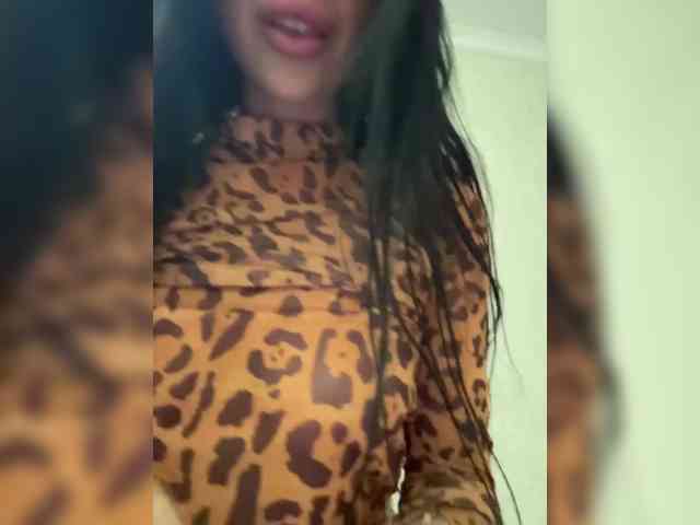 sex on webcam KatrinMoreno