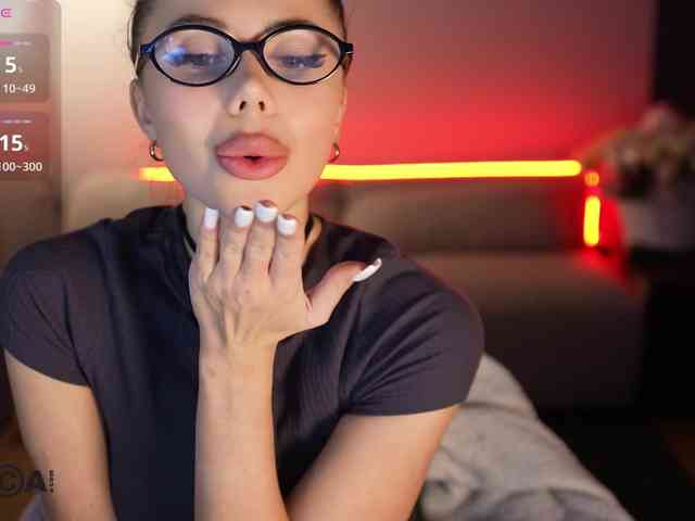 KatrinaMoreno webcam