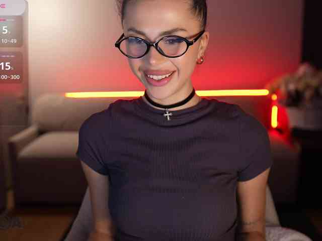 KatrinaMoreno webcam