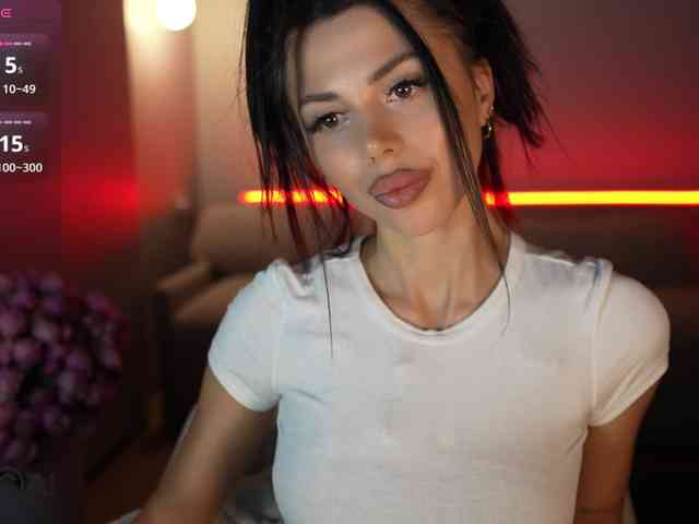 KatrinaMoreno webcam