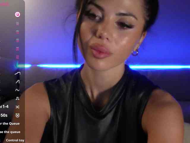 KatrinaMoreno webcam