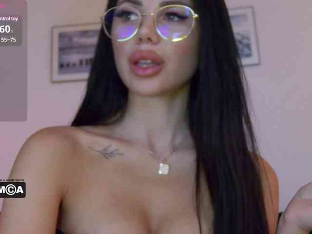 KatrinaMoreno webcam