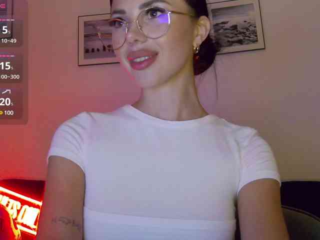 KatrinaMoreno webcam