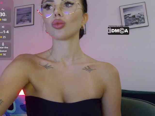 KatrinaMoreno webcam