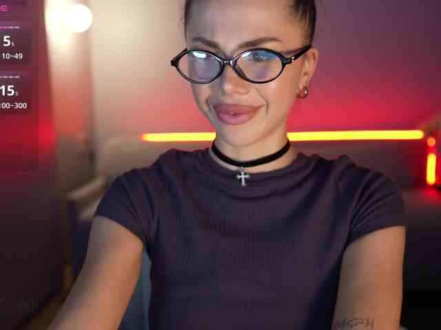 KatrinaMoreno webcam