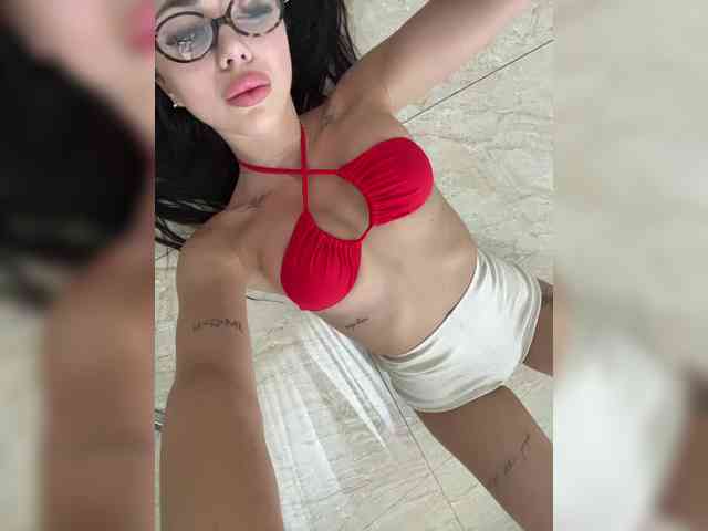 video chat live KatrinMoreno