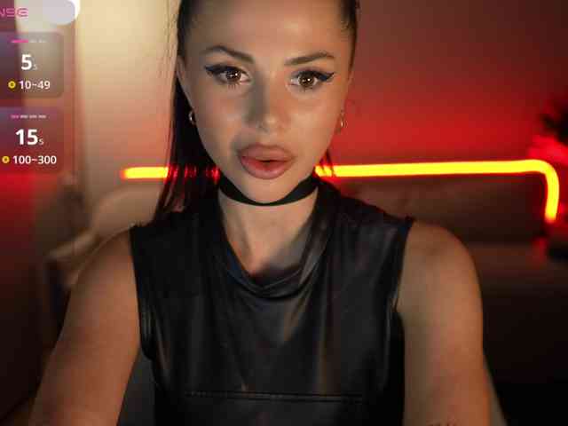 KatrinaMoreno webcam