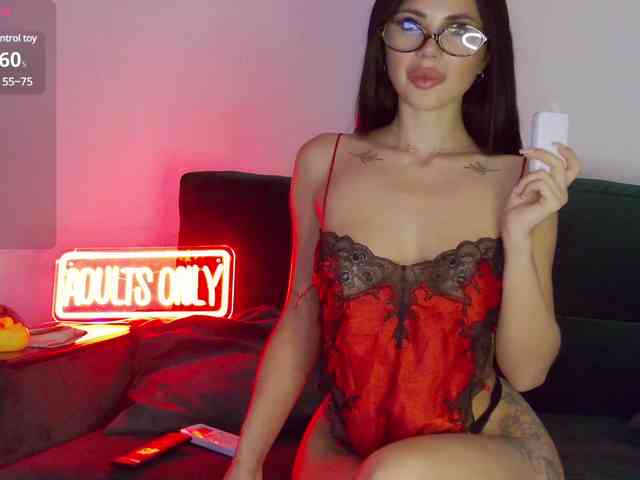 KatrinaMoreno webcam