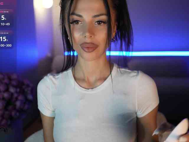 KatrinaMoreno webcam