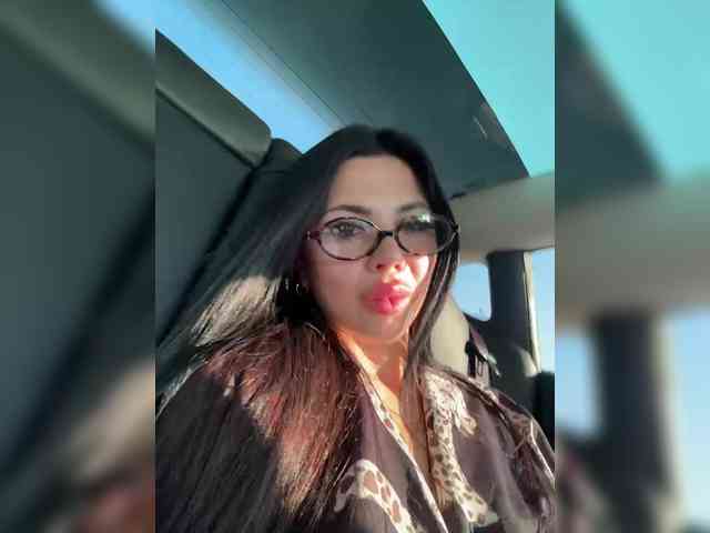 KatrinaMoreno webcam