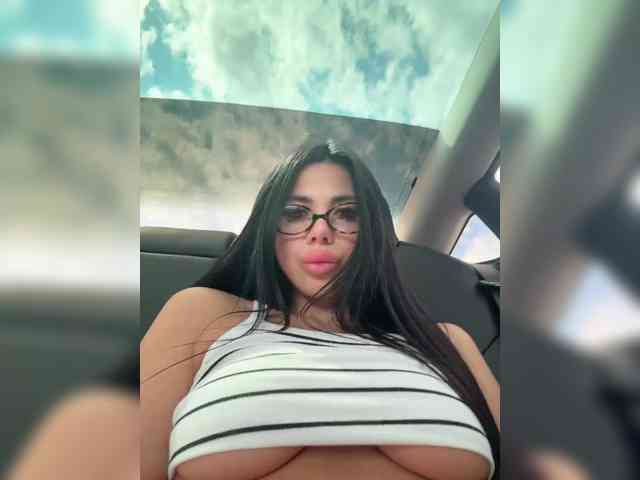 online sex cam KatrinMoreno