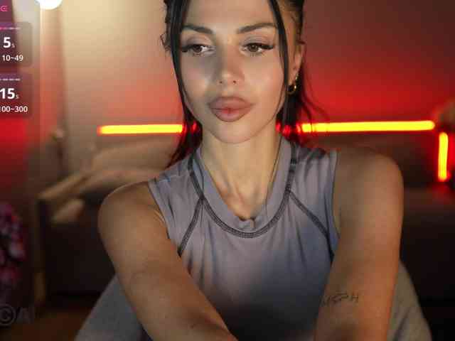 KatrinaMoreno webcam