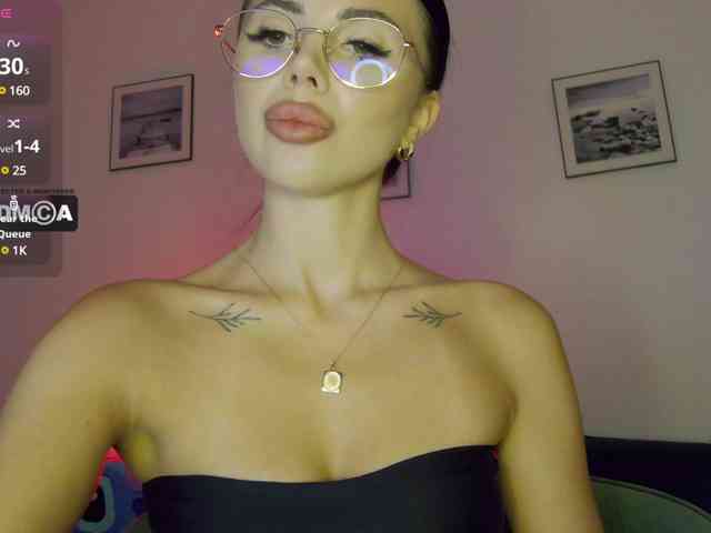 KatrinaMoreno webcam