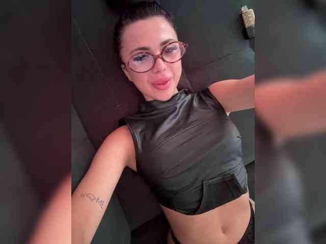 KatrinaMoreno webcam