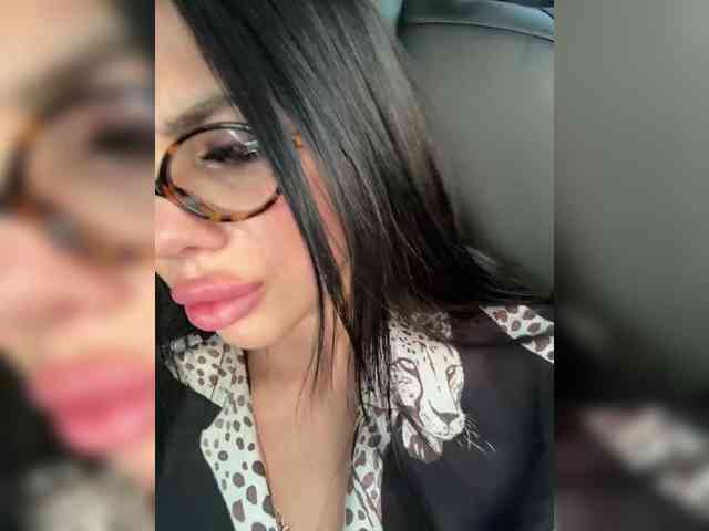 real live web cam KatrinMoreno