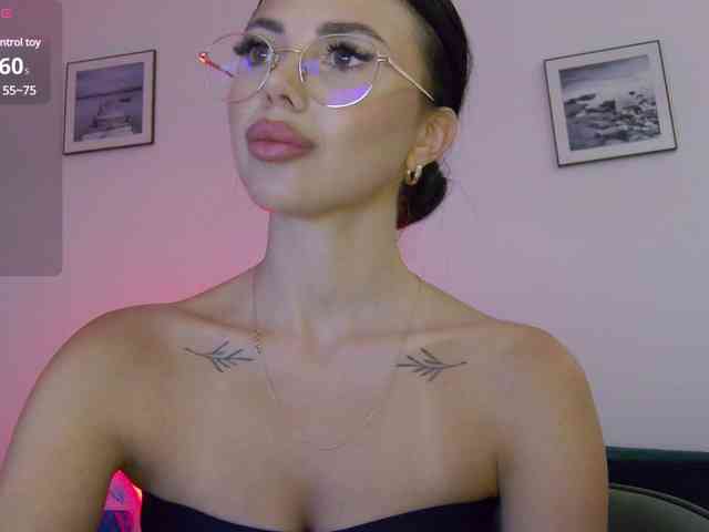 KatrinaMoreno webcam