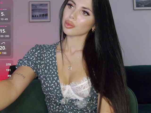 KatrinaMoreno webcam