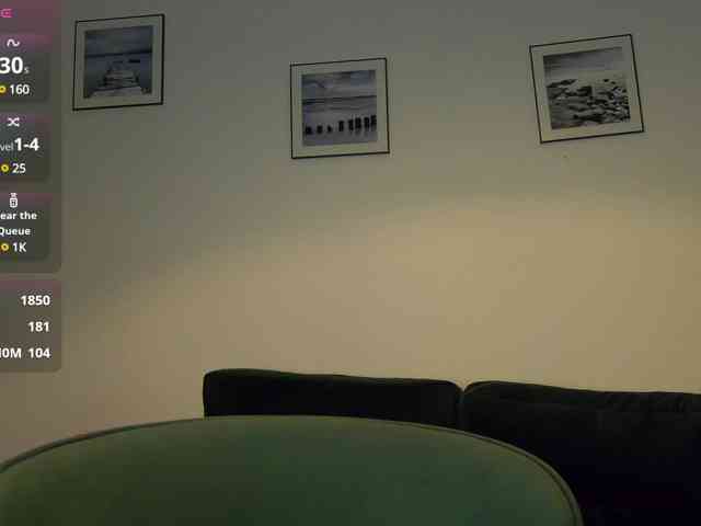 KatrinaMoreno webcam