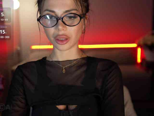 KatrinaMoreno webcam