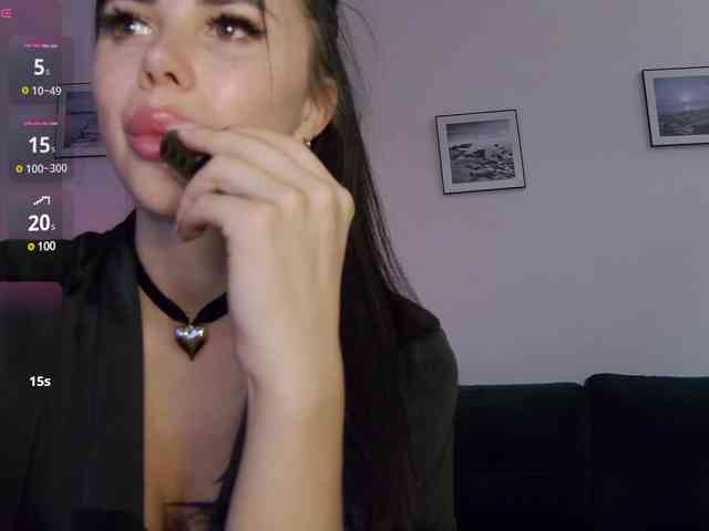 KatrinaMoreno webcam