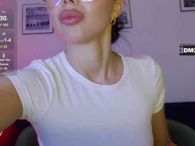 KatrinaMoreno webcam