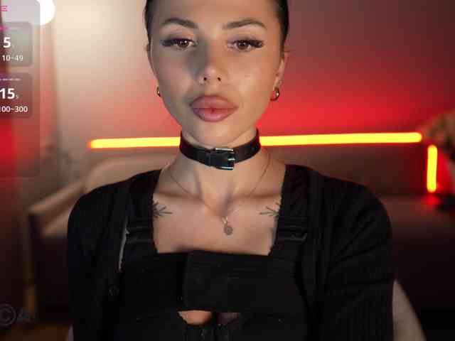 KatrinaMoreno webcam