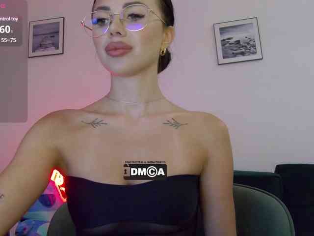 KatrinaMoreno webcam