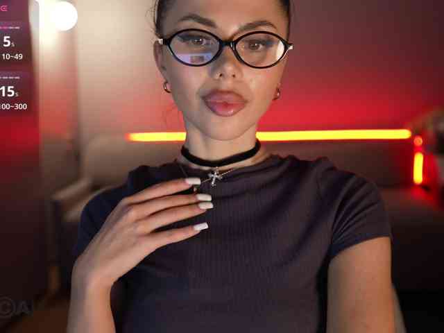 KatrinaMoreno webcam