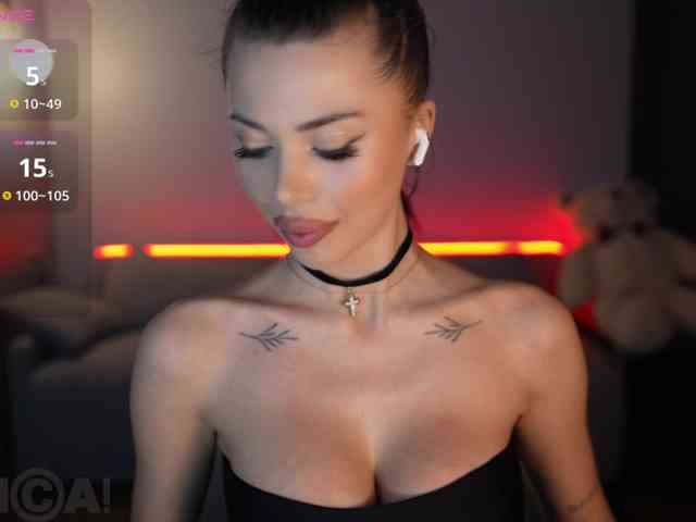 KatrinaMoreno webcam