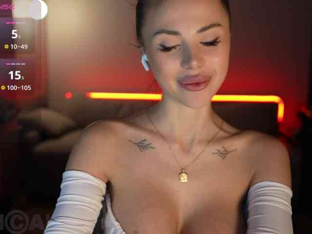 KatrinaMoreno webcam