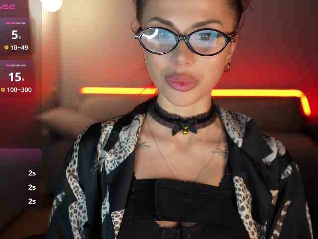 KatrinaMoreno webcam