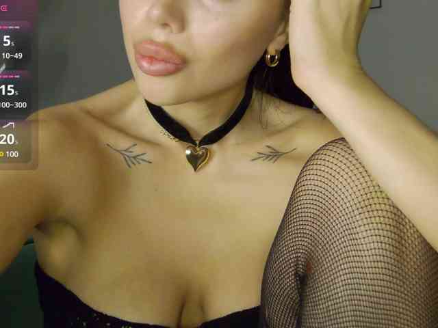 KatrinaMoreno webcam
