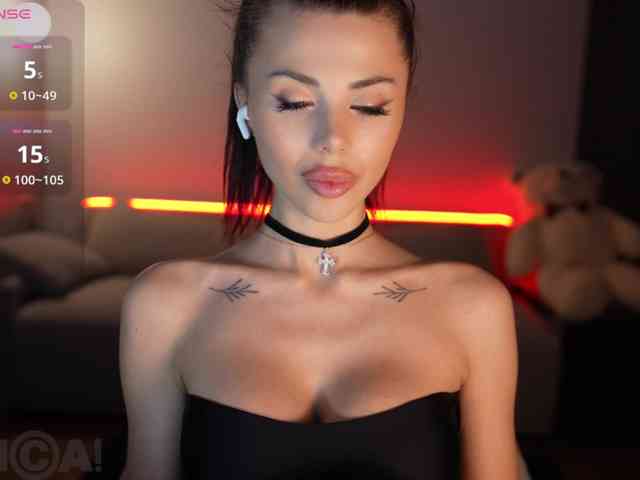 KatrinaMoreno webcam