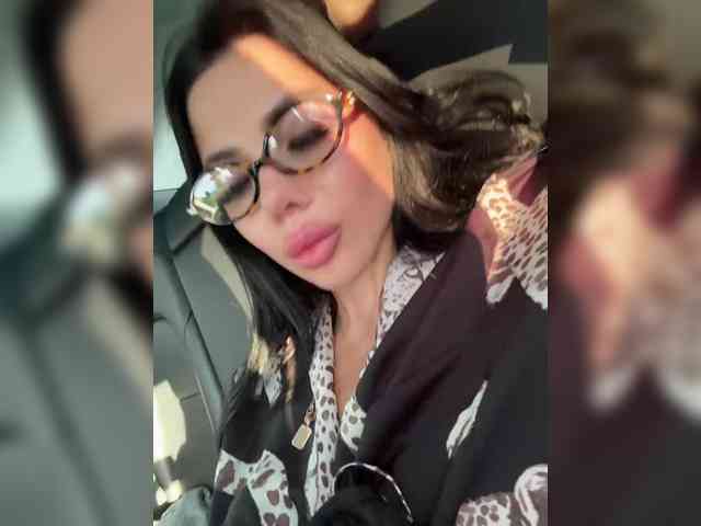 KatrinaMoreno webcam