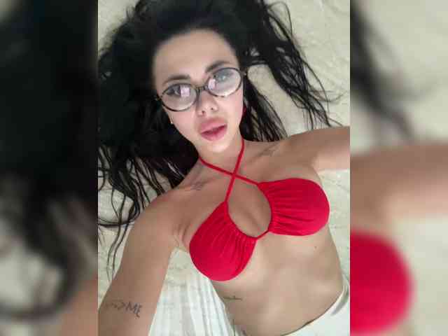 live voyeur KatrinMoreno