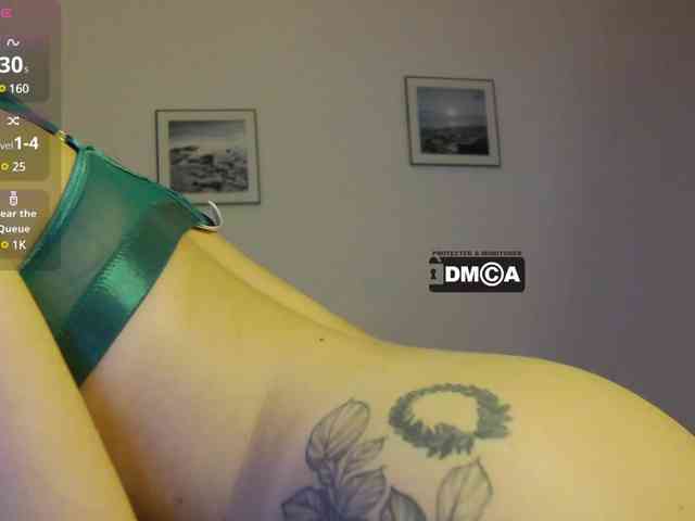 KatrinaMoreno webcam