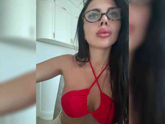 KatrinaMoreno webcam