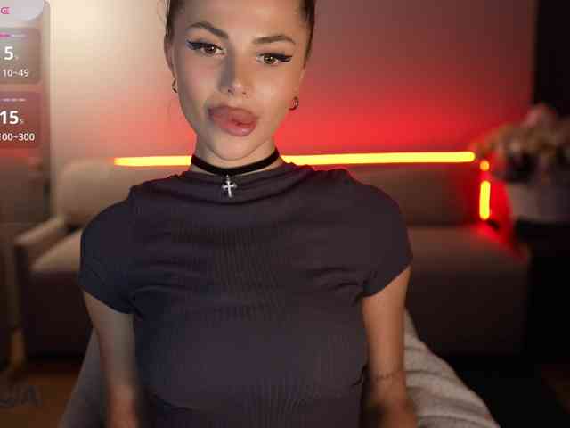 KatrinaMoreno webcam