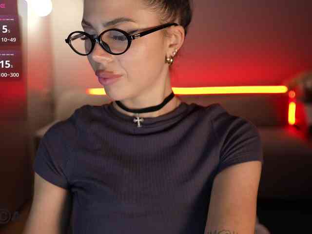 KatrinaMoreno webcam