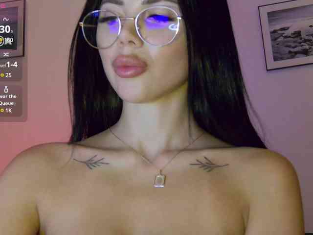online random chat KatrinMoreno