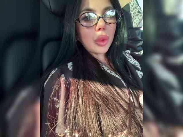 free chat room KatrinMoreno