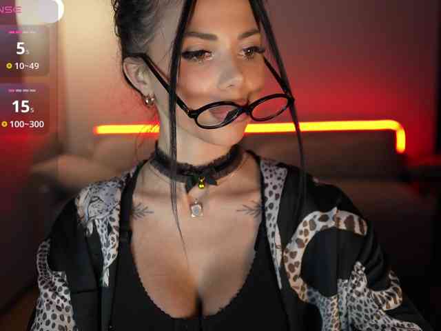 KatrinaMoreno webcam