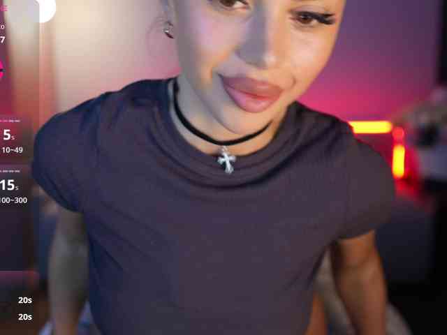 KatrinaMoreno webcam