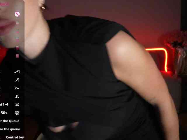 KatrinaMoreno webcam