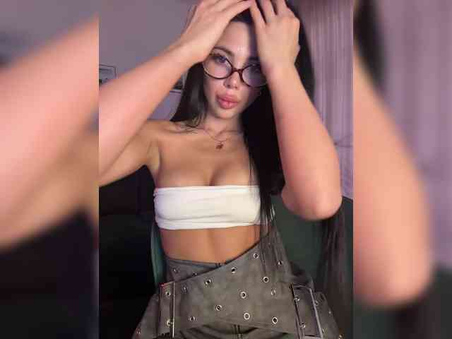 KatrinaMoreno webcam